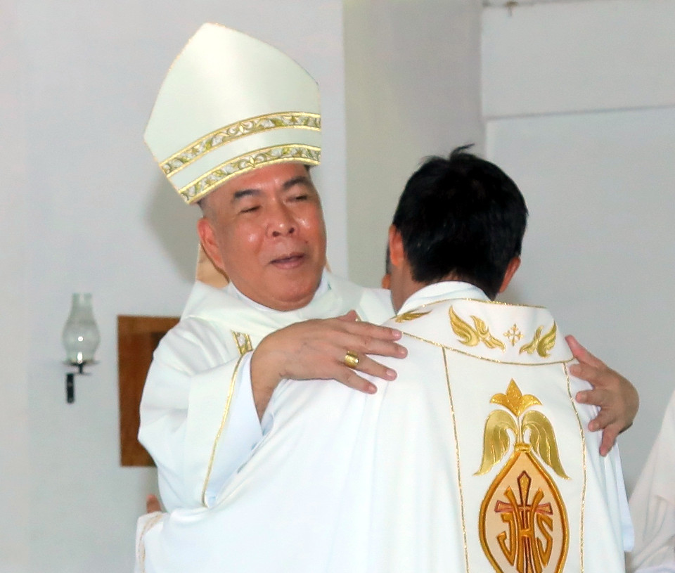 Rev Fr Chris Alcayde ordination