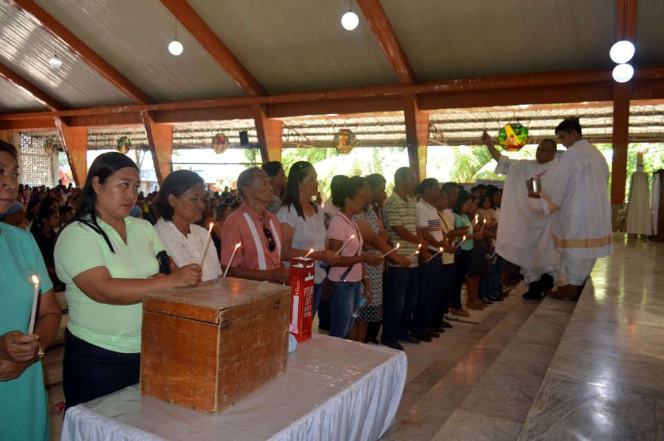 Election Candidates flock to Tibungco Parish before polls