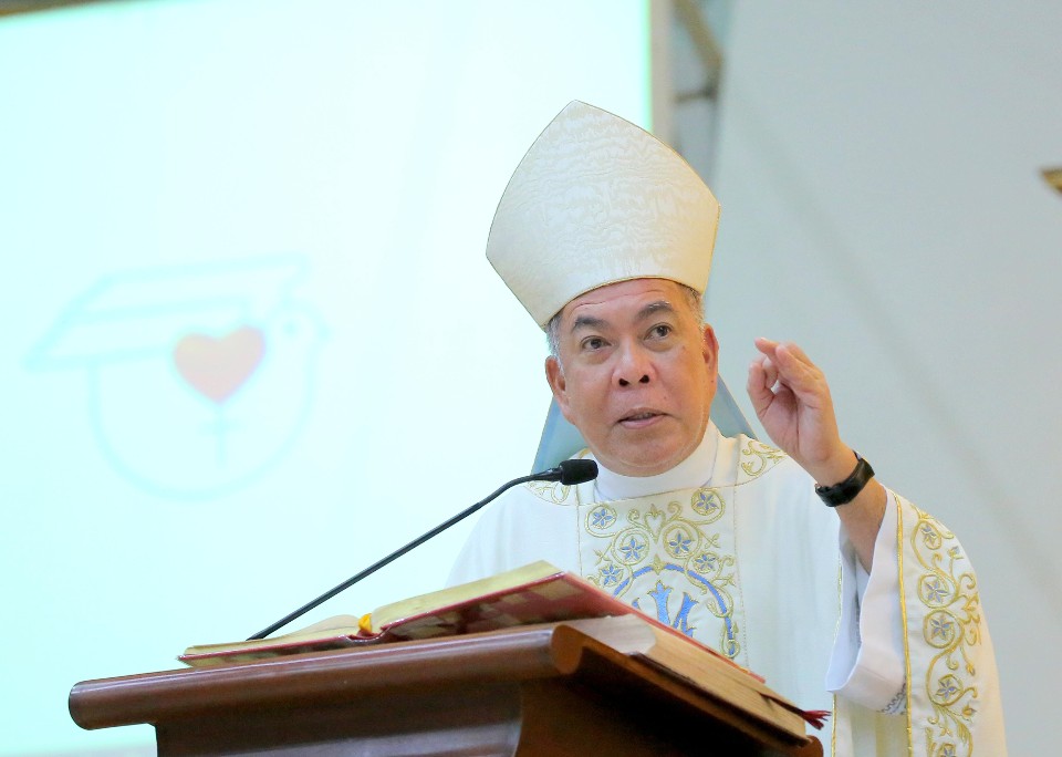 Abp Romulo Valles Marian devotion