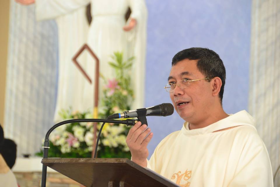 Fr. Ronald "Bong" Lunas