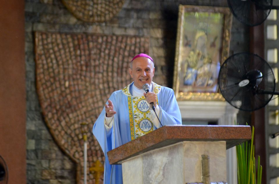 Archbishop Gabriele Giordano Caccia, D.D., Apostolic Nuncio to the Philippines, during the installation of Bishop Ronald I. Lunas, D.D.