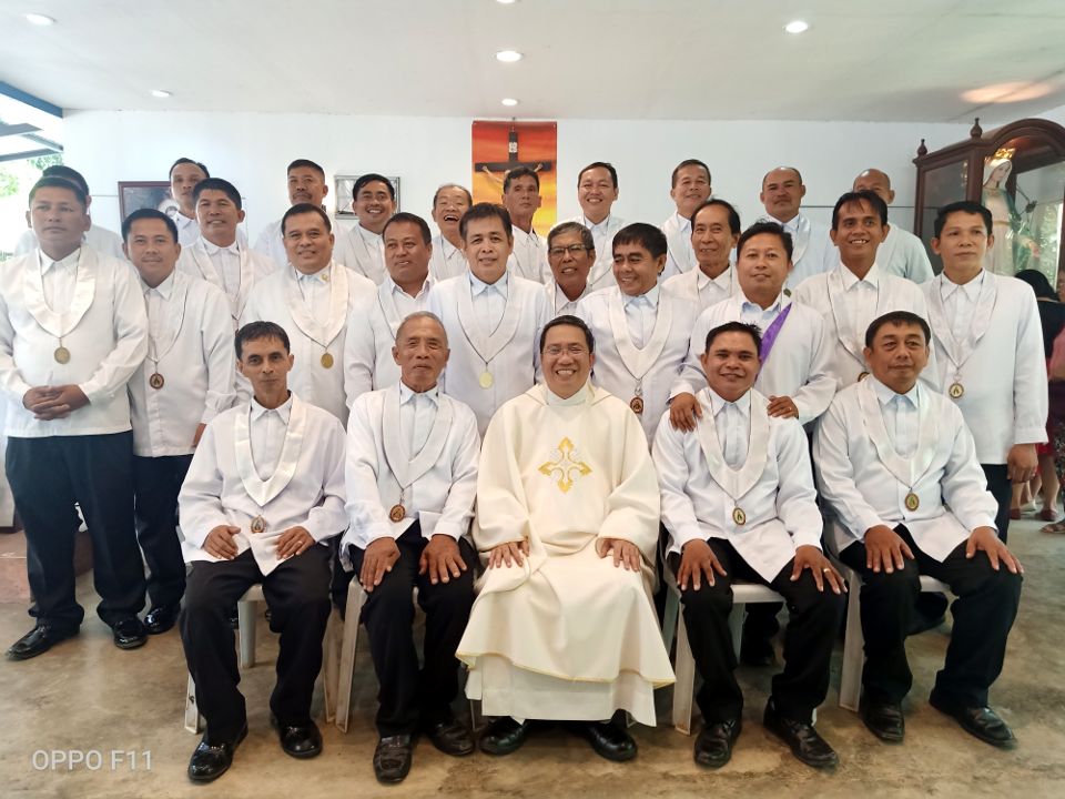 OLMMP Our Lady of the Miraculous Medal parish Extraordinary Ministers of Holy Communion sending forth EMHC 2019