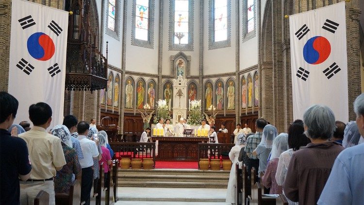 20200813 Myeongdong Cathedral Seoul