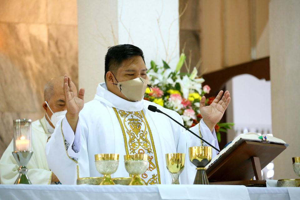 Fr Abloy Rev. Fr. Alfredo Bustamante, Jr. ordination