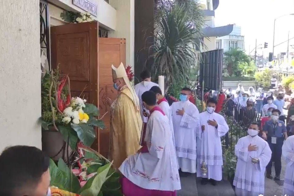 Holy door opening 2021 San Pedro Cathedral