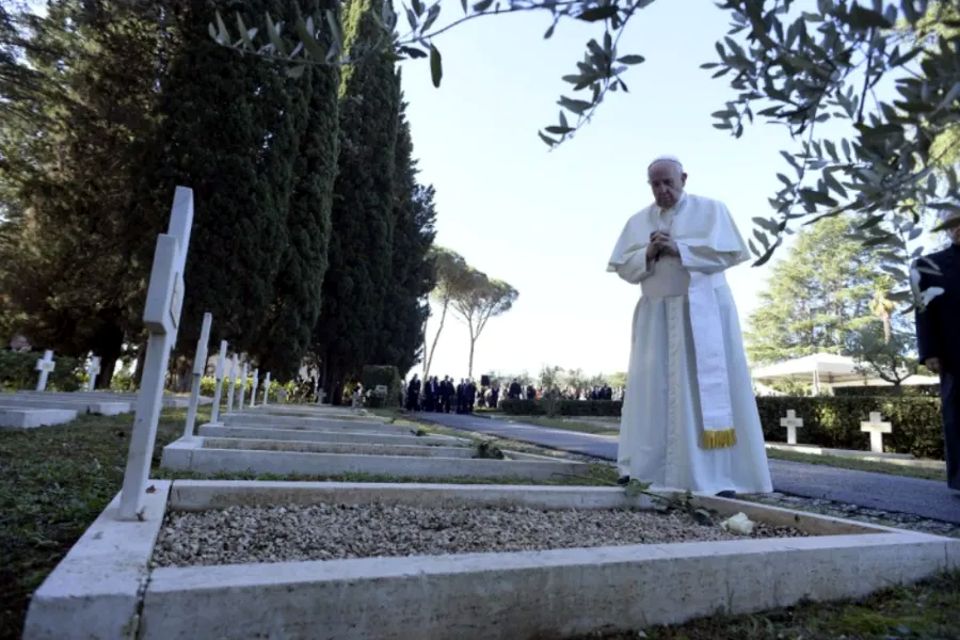 Pope Francis at military cemetery