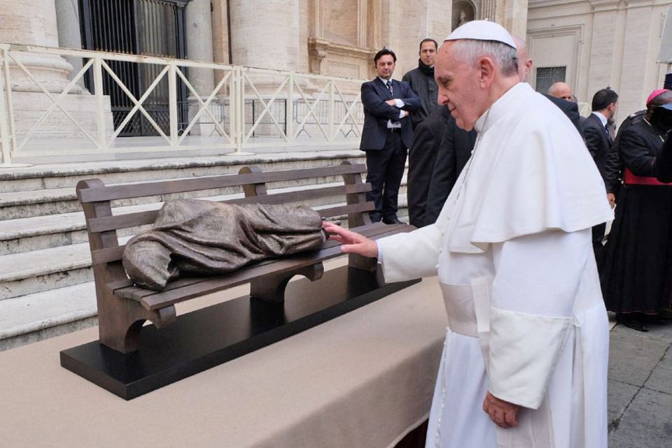 20131120 Pope Francis Homeless Jesus Vatican Media