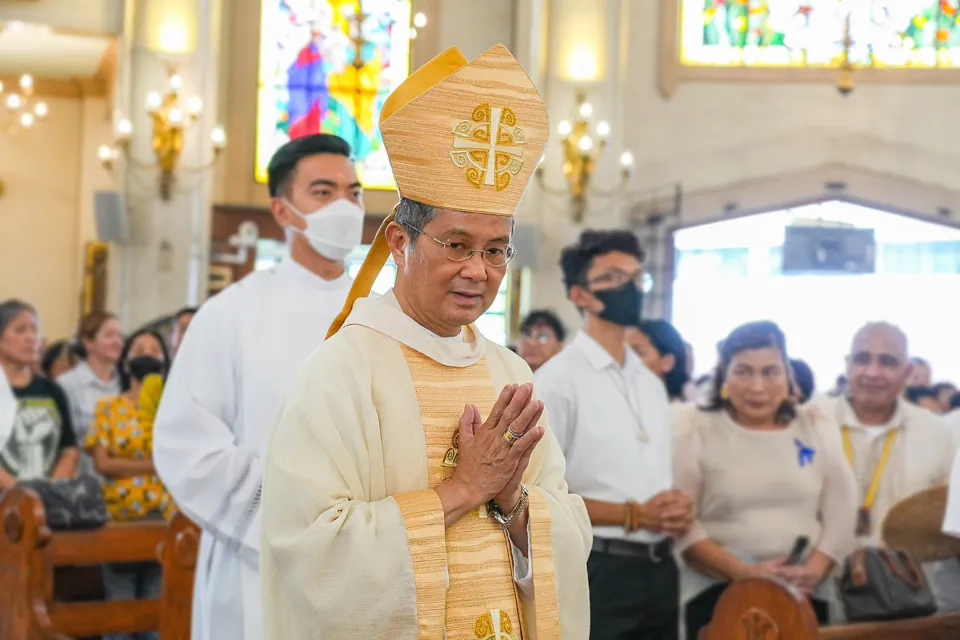 Bishop Ruperto Santos