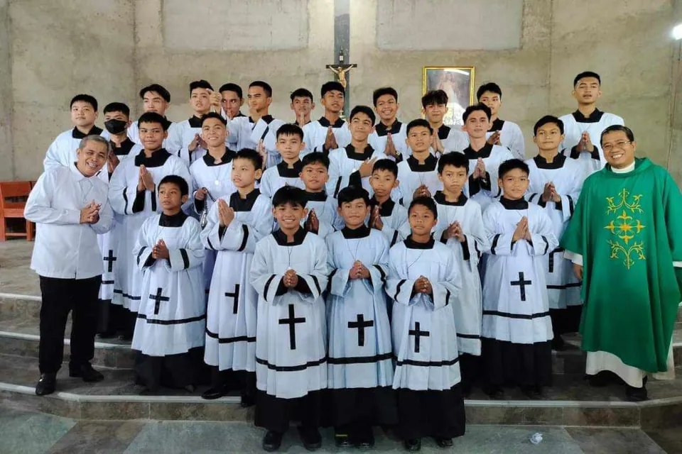 Our Lady of Miraculous Medal Parish Altar servers sending forth 2023