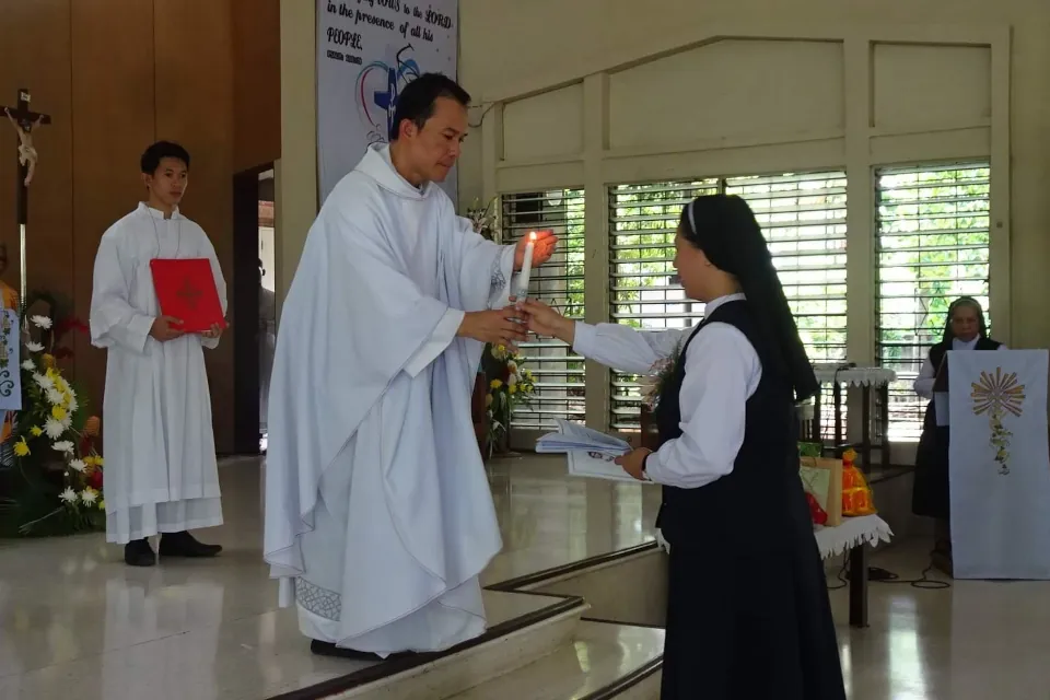 First Profession of Sr Fe Algar Cantila, PM