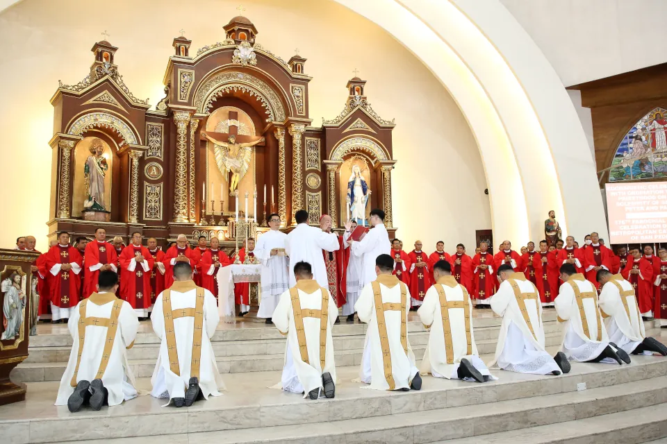 San Pedro Cathedral 176th fiesta ordination to the priesthood