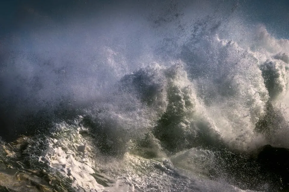 Stock photo of ocean waves crashing storm Ray Bilcliff on pexels